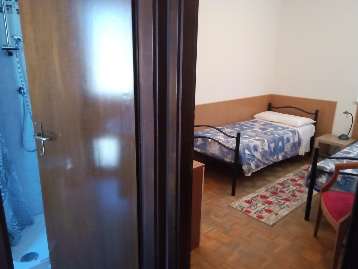 Alloggio Ponte Dei Cavalleggeri 호텔 트렌토 외부 사진
