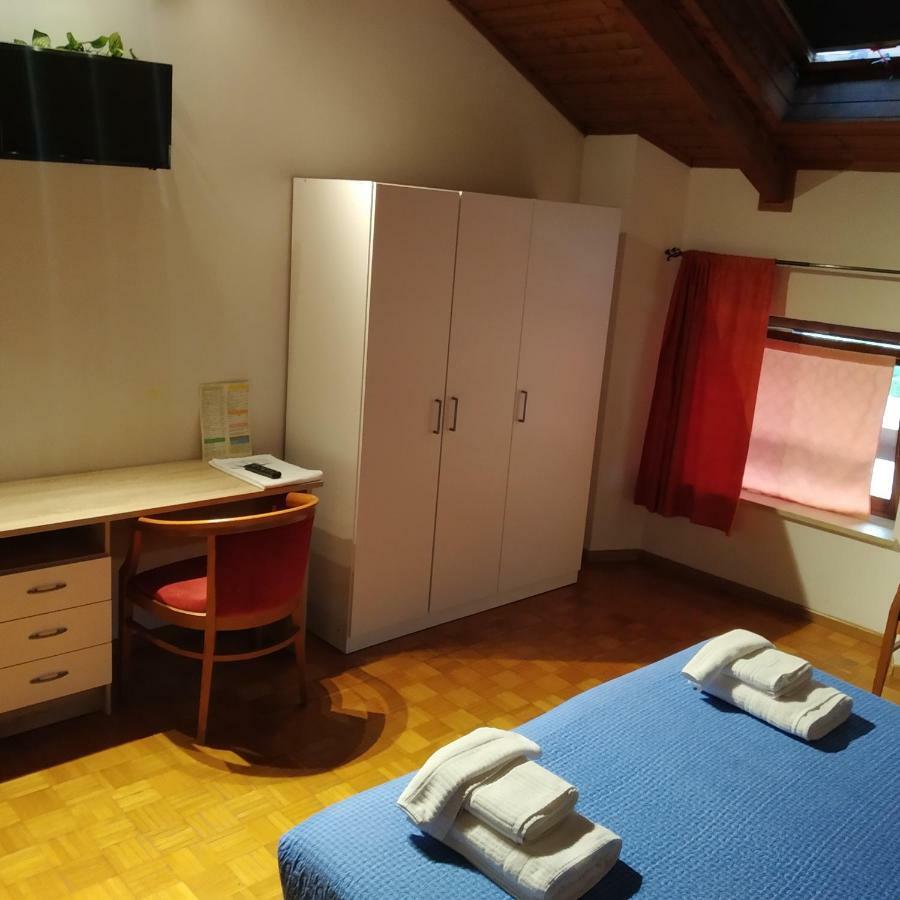 Alloggio Ponte Dei Cavalleggeri 호텔 트렌토 외부 사진