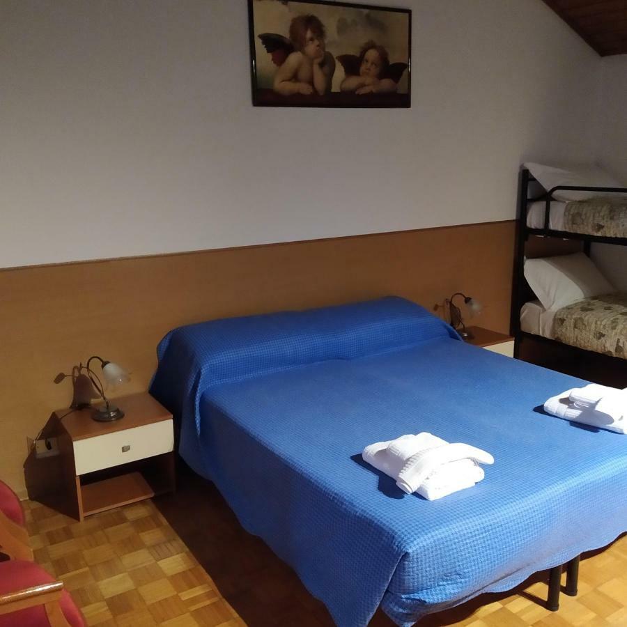Alloggio Ponte Dei Cavalleggeri 호텔 트렌토 외부 사진