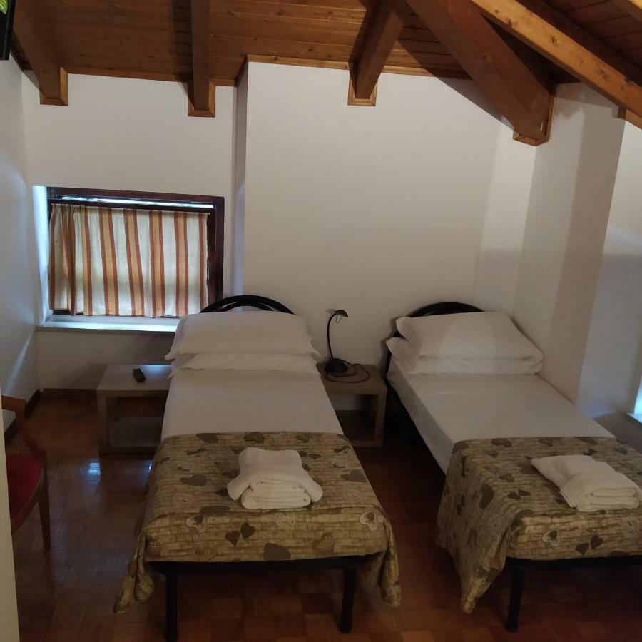 Alloggio Ponte Dei Cavalleggeri 호텔 트렌토 외부 사진